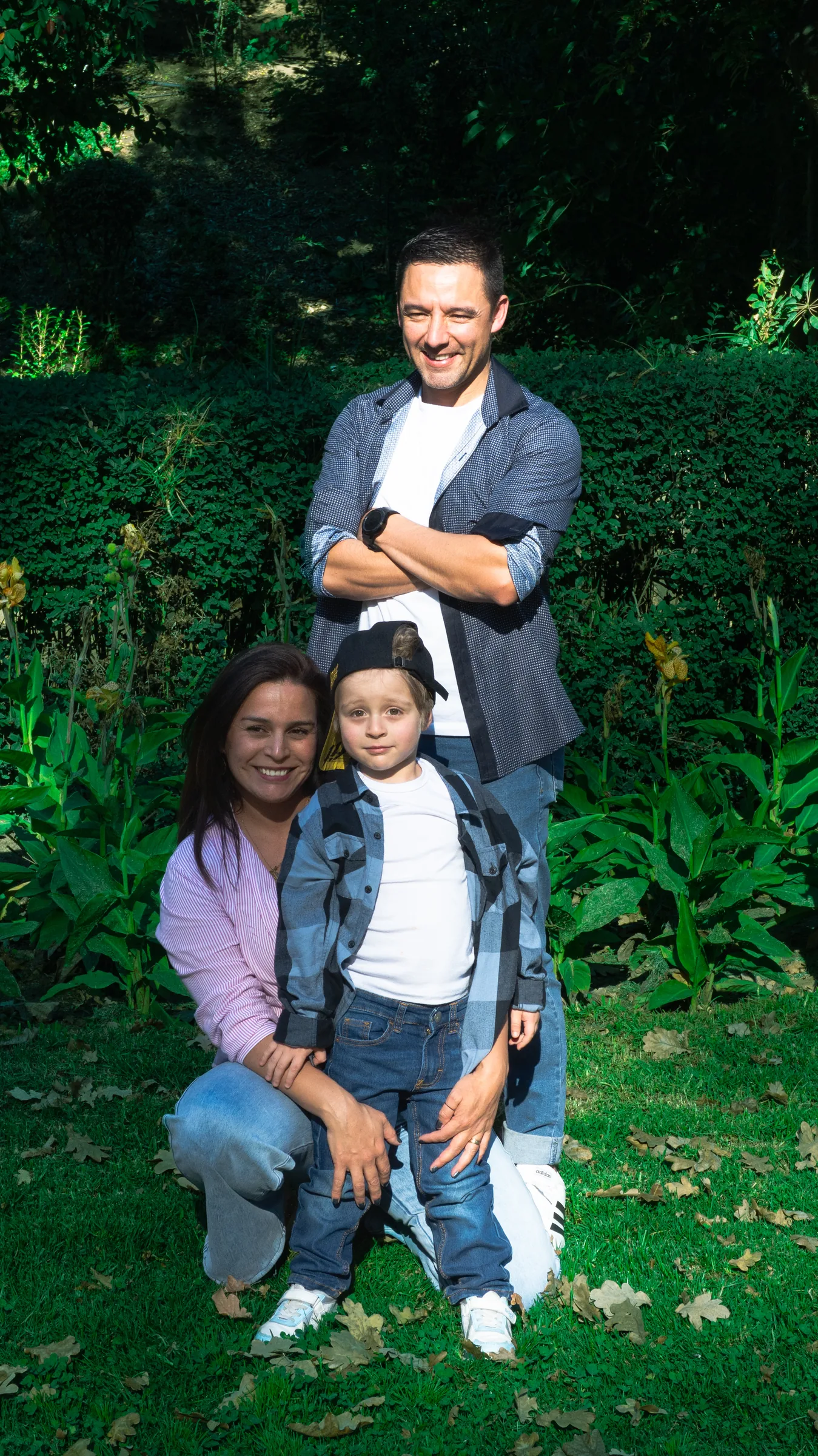 Familia entre las plantas